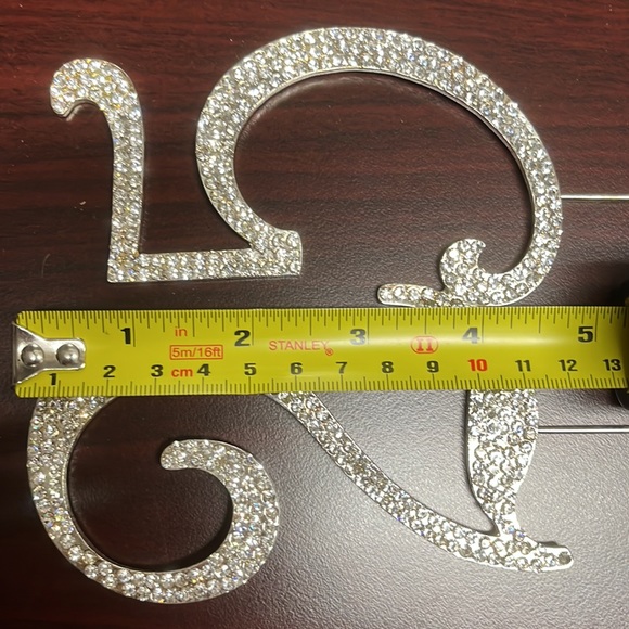 Rhinestone cake topper - Picture 5 of 6